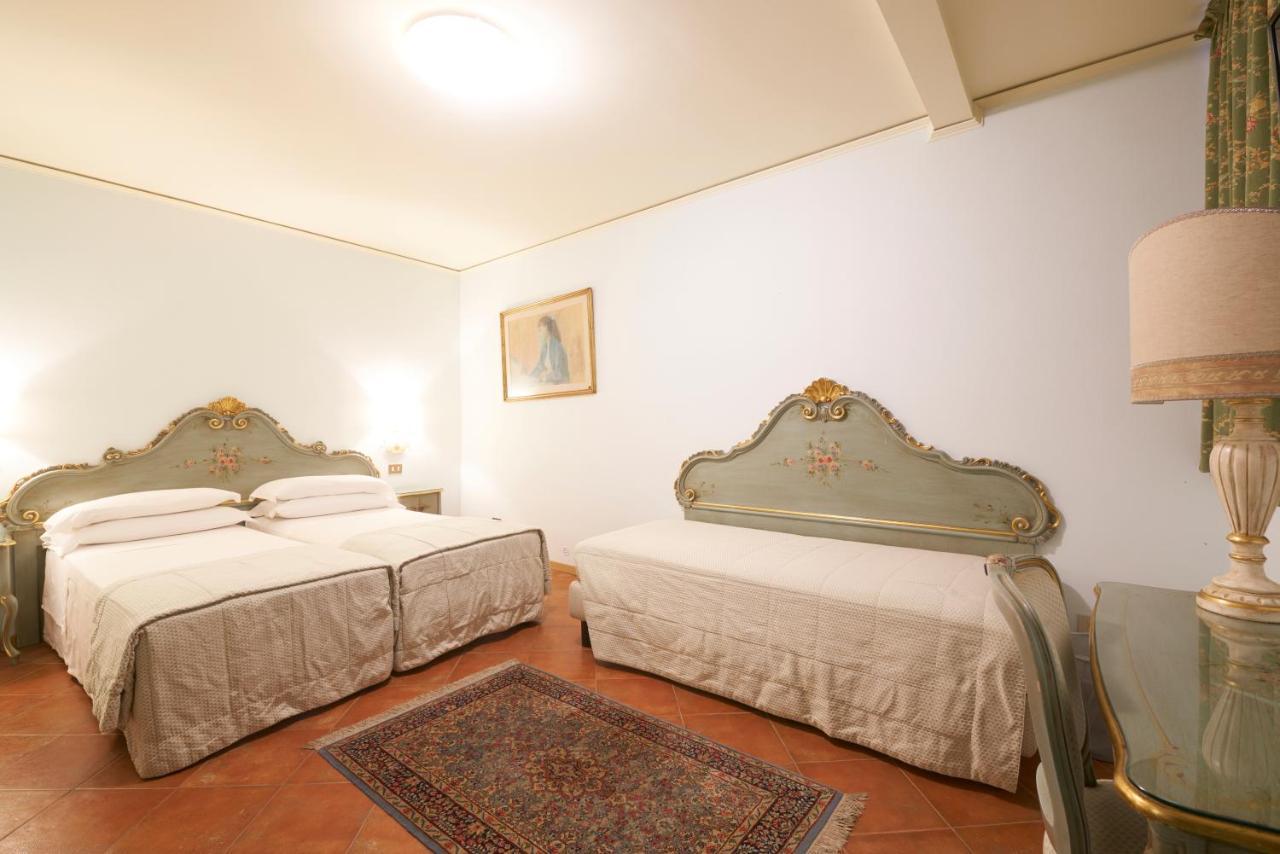 Hotel Serenissima Венеция Номер фото
